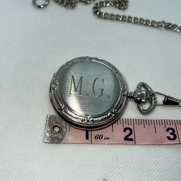 Colibri of London 17 Jewel Pocket Watch, picture frame, chain & Box Silver-tone - Picture 8 of 16